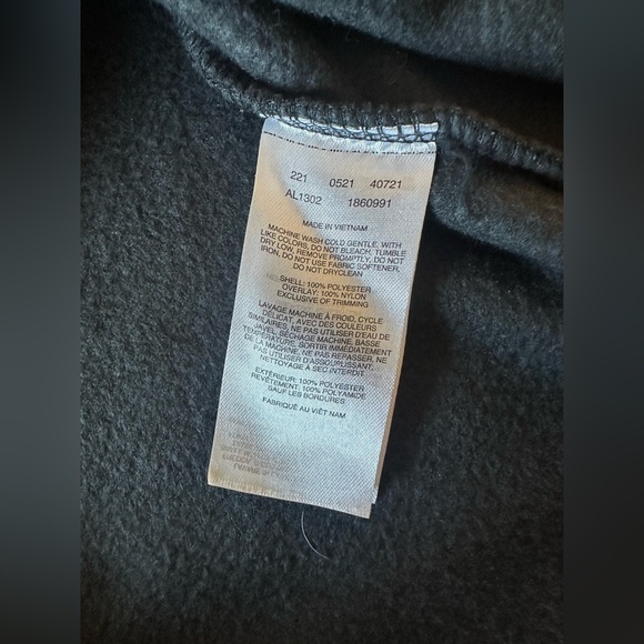 Women’s Columbia Black Fleece Pullover - quarter snap - XS - Picture 8 of 10